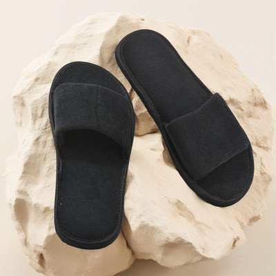 Y key Women Slides(Black , 4)
