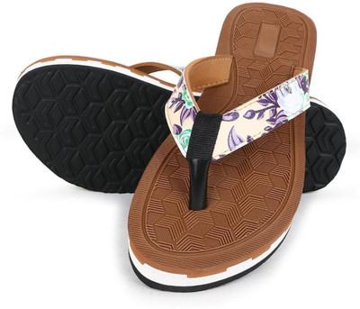 KAGI Women Slippers(Multicolor , 4)