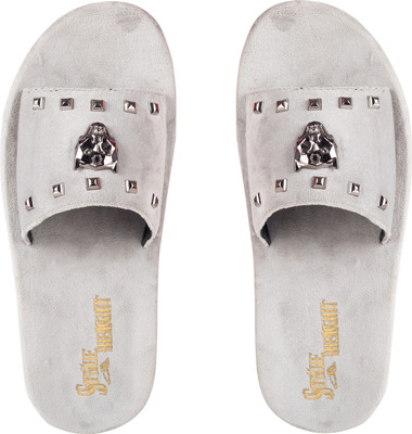 STYLE HEIGHT Men Slides(Grey , 8)