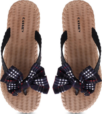 Cassiey Women Slippers(Black , 7)