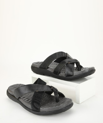 WOODLAND Men Slippers(Black , 7)