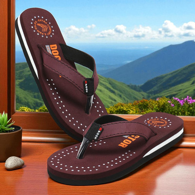 BFOOT Men Flip Flops(Maroon , 6)