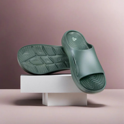 waywalk Men Slides(Green , 8)