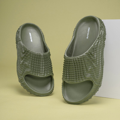 RED TAPE Men Slides(Olive , 7)