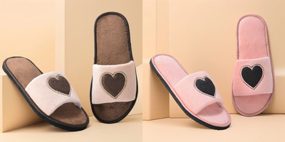 Y key Women Flip Flops(Beige, Pink , 4)