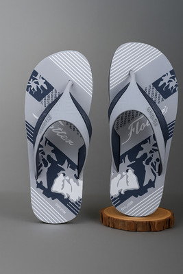 action Men Flip Flops(Grey , 6)