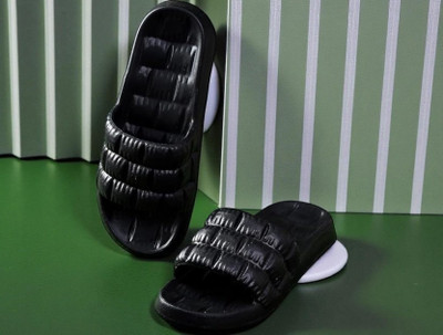 Auto Moxco Men Flip Flops(Black , 9)