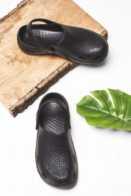 BERSACHE Men Clogs(Black , 8)