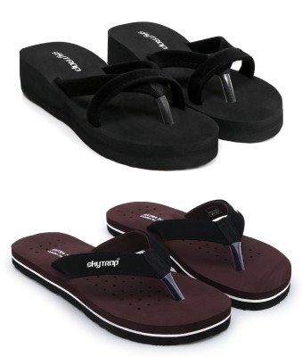 Skytrap Women Slippers(Black, Maroon , 4)