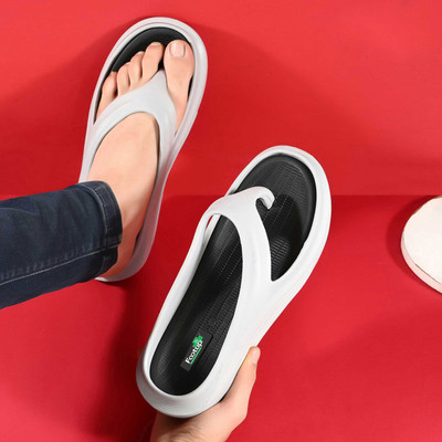 Footup Men Slippers(Black , 10)