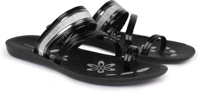 Pennen Women Flip Flops(Black , 8)