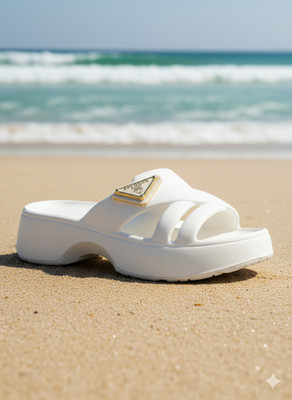 Wild Leopard Women Flip Flops(White , 5)