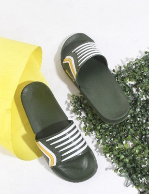 Lee Won Men Slides(Multicolor , 9)