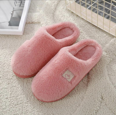 WOLVESDEN Women Slides(Pink , 7)