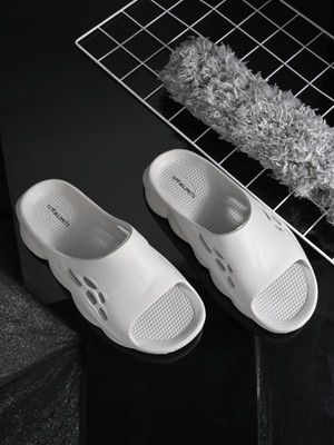 OFF LIMITS Men Slides(Grey , 9)