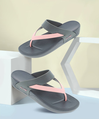 FLITE Women Slippers(Black , 4)