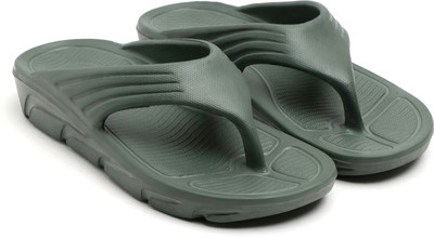 TAFFRAL Men Trending Stylish Lightweight Comfort Flip Flops Slippers(Green , 8)