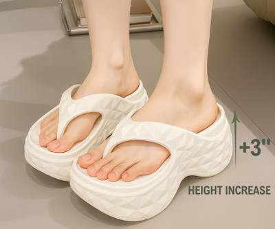 Kraasa Women Slippers(White , 4)