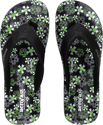 AeroFast Women Slippers(Black , 3)