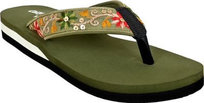 Cozy Wear Women Slippers(Green, Black , 8)