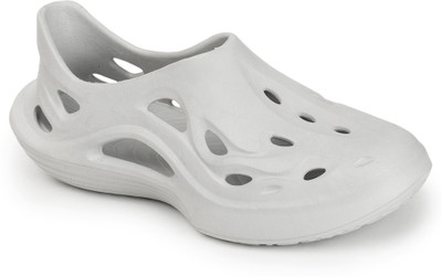 HRX by Hrithik Roshan Men Clogs(Grey , 7)