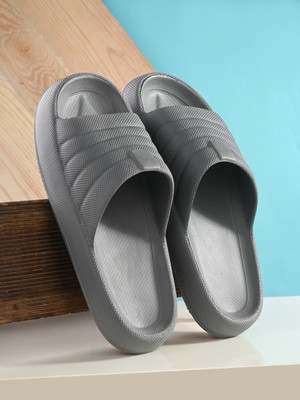 Afrojack Men Slides(Grey , 7)