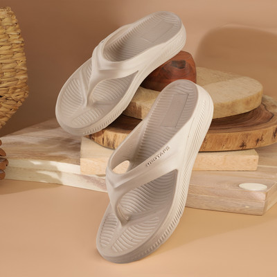 RED TAPE Men Flip Flops(Beige , 8)