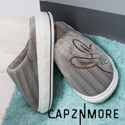 capznmore Men Slides(Grey , 9)