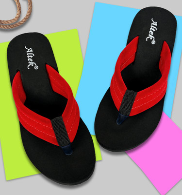 Altek Men Flip Flops(Red , 4)