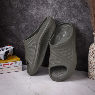 Hygear Men Slides(Grey , 8)