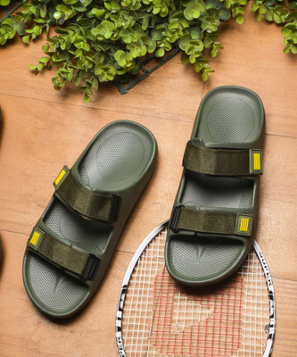 HRX by Hrithik Roshan Men Slides(Green , 9)