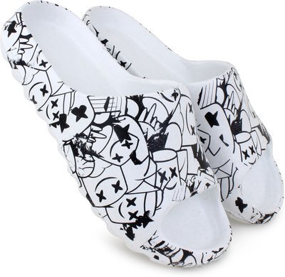 KAPYANSH Men Slides(White , 8)