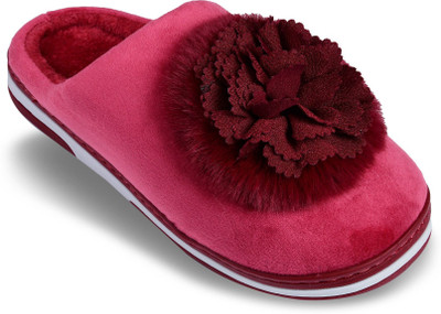 Cassiey Women Slippers(Maroon , 5)