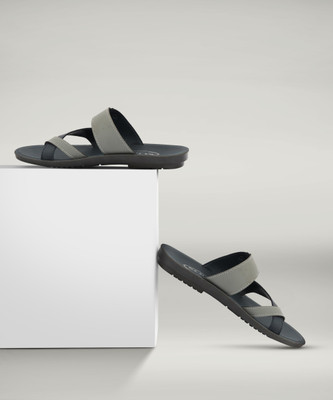 BIRDE Men Men Stylish Comfortable Flip Flops(Grey , 6)