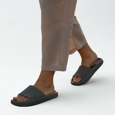 SUPERMET Women Flip Flops(Grey , 8)
