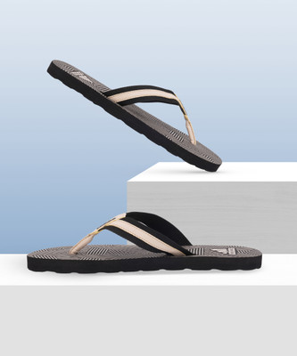 ADIDAS Men HURTLE M Flip Flops(Multicolor , 9)