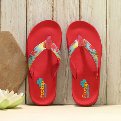 Footup Women Newly Launch Premium Trendy Colorful Comfortable Lightweight Stylish Antiskid Slippers(Red , 7)