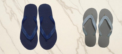 BreeZy Men Slippers(Green, Navy , 6)