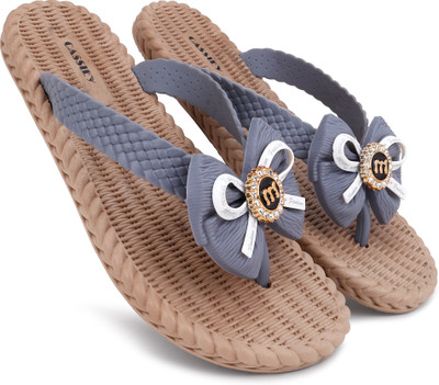 Cassiey Women Slippers(Grey , 7)