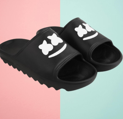Shoepro Men Flip Flops(Black , 9)