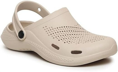 Trottis Men Flip Flops(Beige , 7)