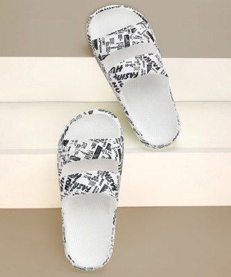 BERSACHE Men Slides(White , 7)