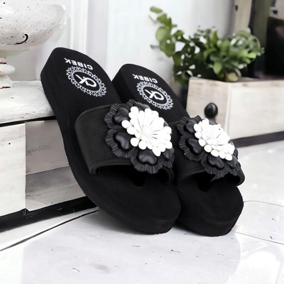 CIBEK Women Flip Flops(Black , 4)