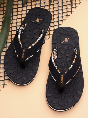 Sparx Men Slippers(Black, Tan , 8)