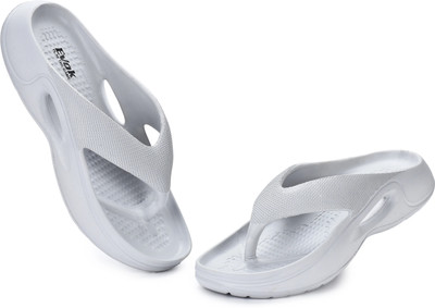 EVOK Men Flip Flops(Grey , 8)