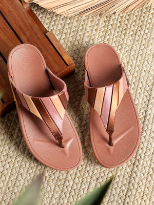 FLITE Women Flip Flops(Pink , 4)
