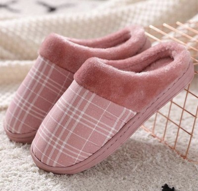 WOLVESDEN Women Slippers(Pink , 8)