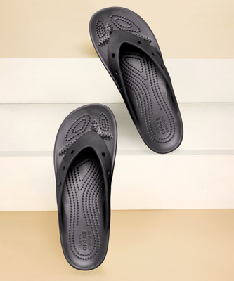 CROCS Women Women's Classic Platform Flip Flops(Black , 7 UK/India)