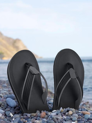 RED TAPE Men Flip Flops(Black, Grey , 10)