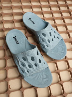 Roadster Men Flip Flops(Green , 7)